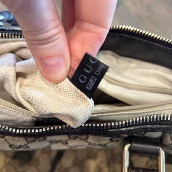 Authentic Gucci Sukey- Extra Photos - Picture 17 of 17